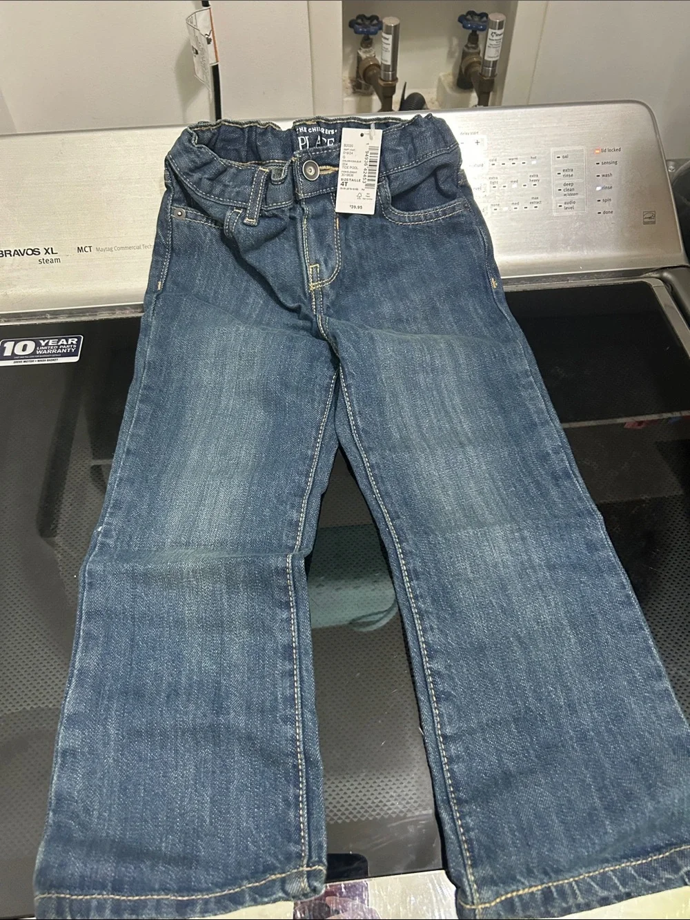 Boys size 4t jeans new nwt bootcut